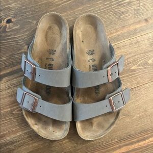 Birkenstock Women’s 36 Green/ Gray Sandals